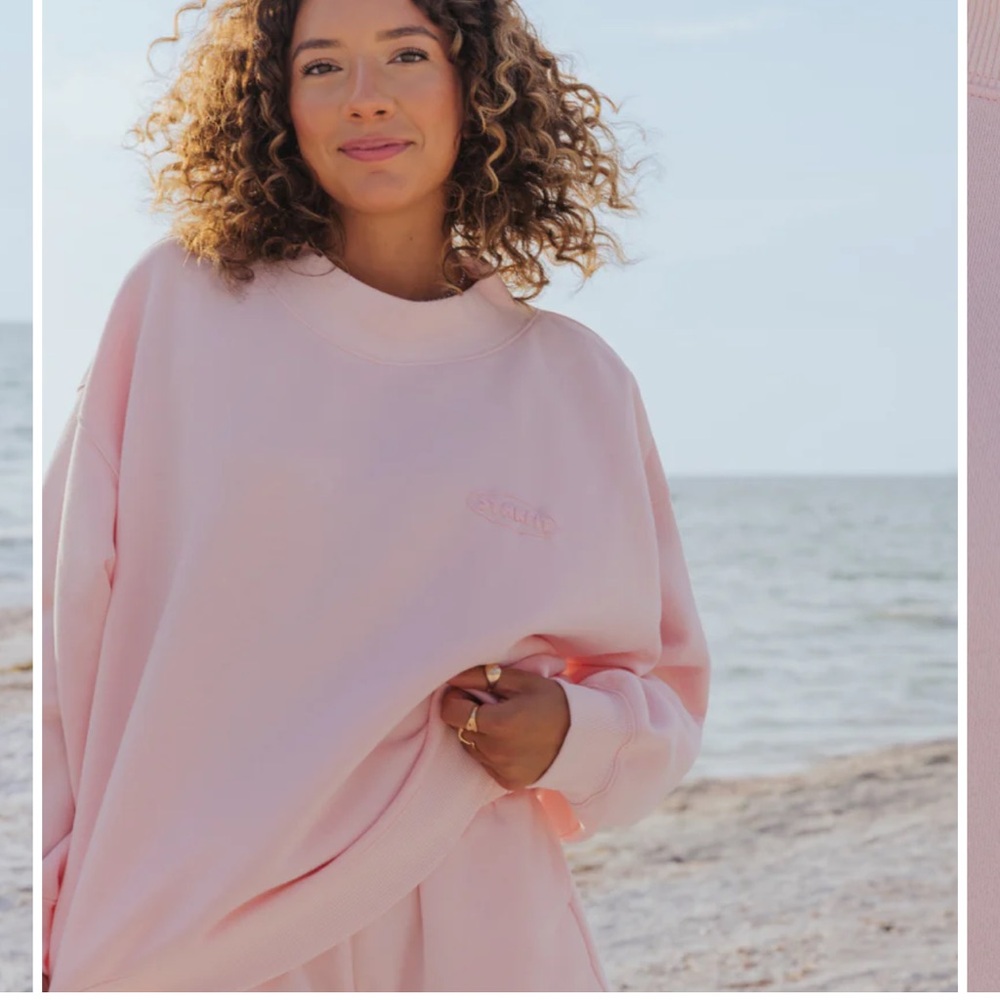 NWT * Starfit Women's Soft Pink Sweatshirt - Size Medium - Picture 3 of 9